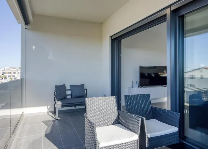 Apartment Adria 4 By Guide